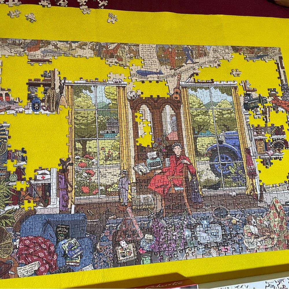 The World of Agatha Christie Puzzle - Picture 4 of 4